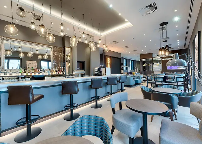 Premier Centre Отель 3*