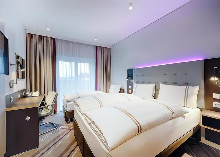 Отель Premier Centre 3*