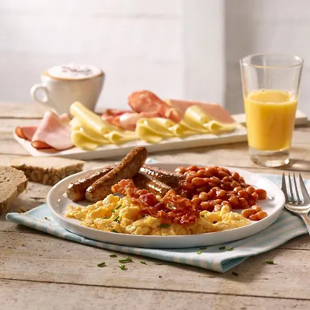 Premier Centre Hotel